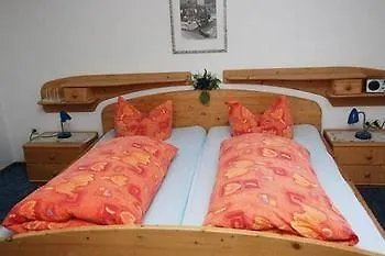 Hotel Gasthaus Zum Moselhut